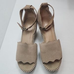 Crown Tan Espadrilles with Scalloped Strap and Platform Sole